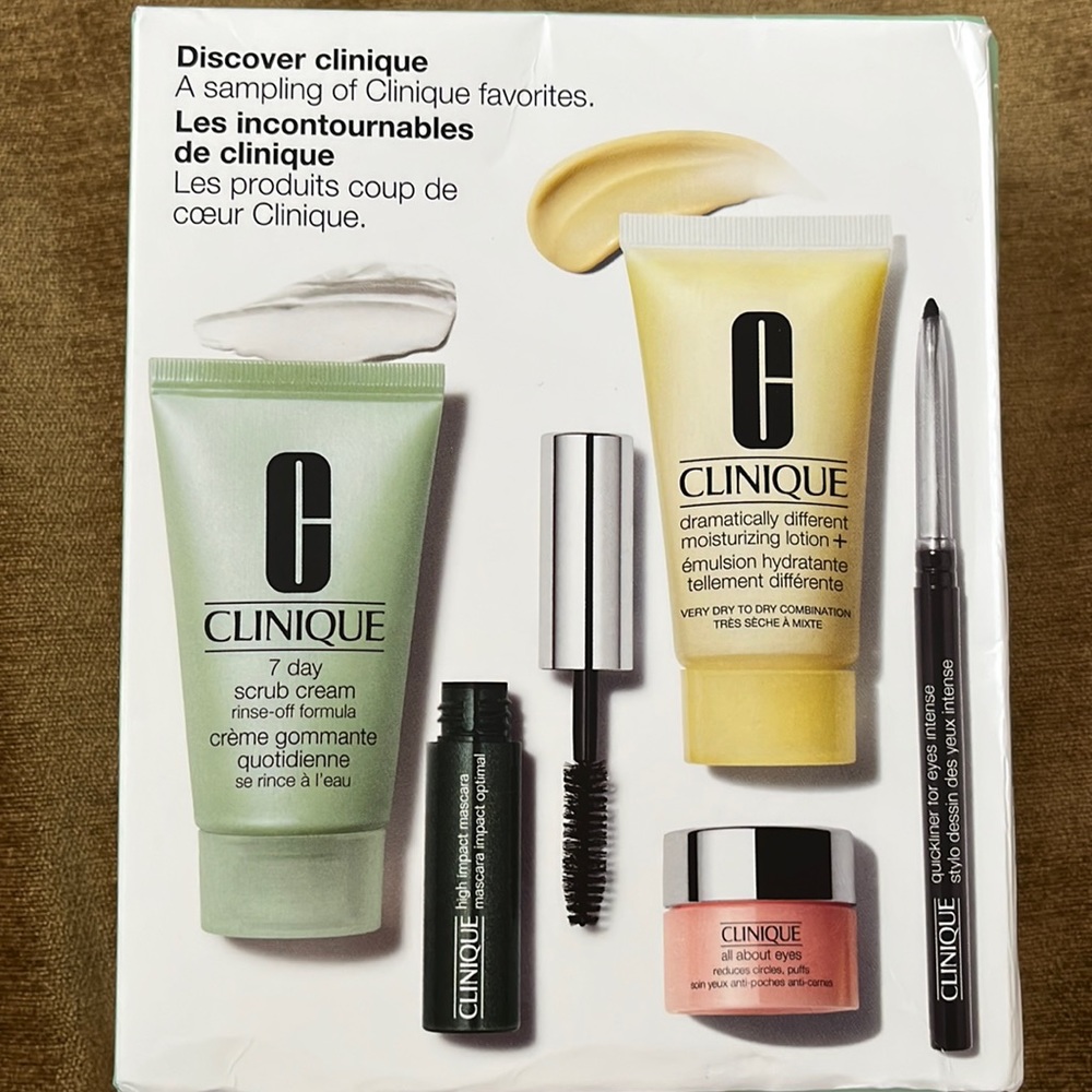 Discover Clinique set
